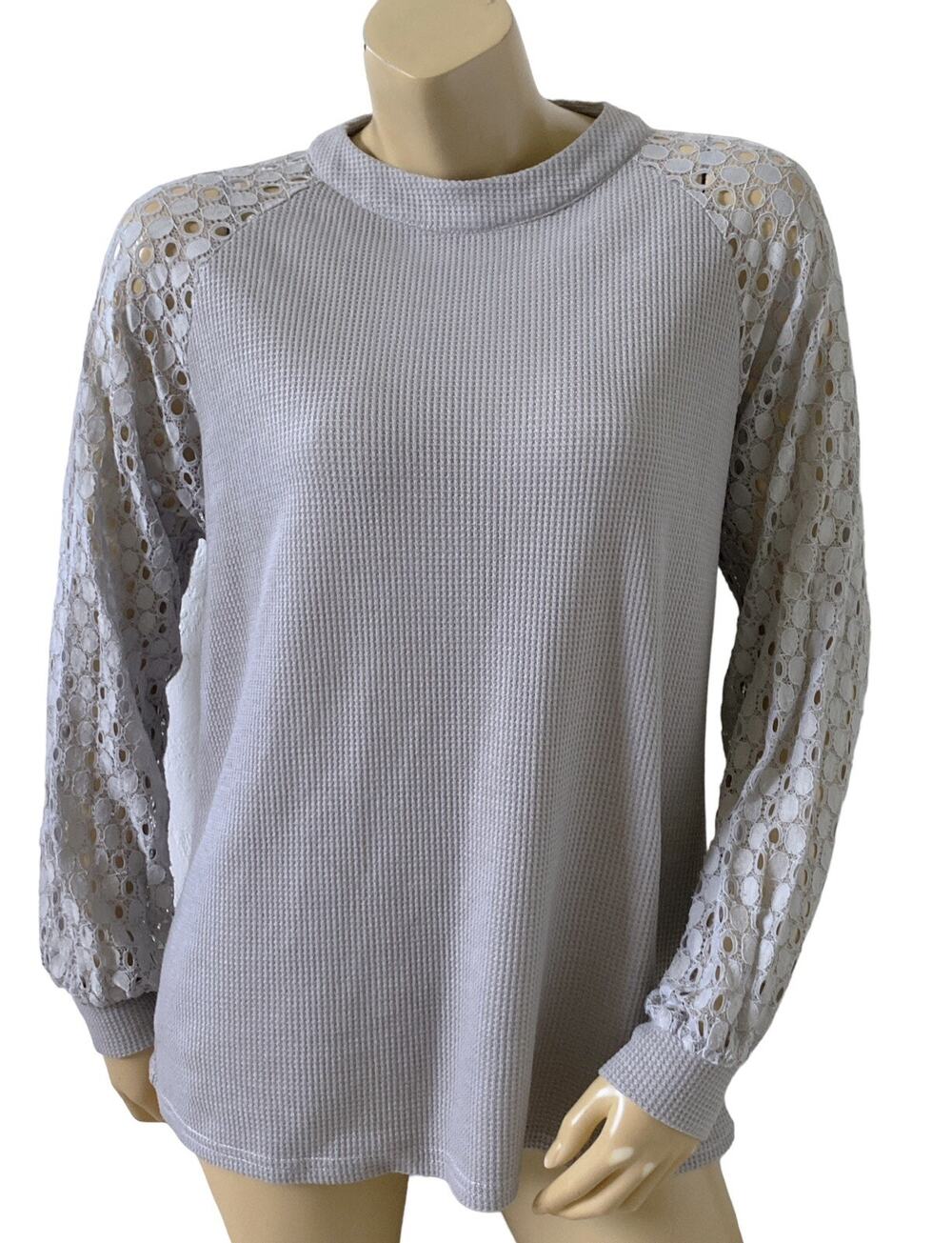 Miholl Thermal Top Womens Large Gray Lace Sleeve Long Sleeve Crew Neck Shirt